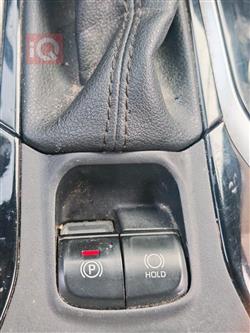 تۆیۆتا کۆرۆلا کرۆس